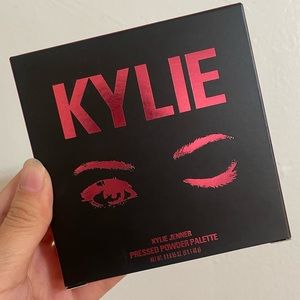 Kylie Cosmetics Burgundy Palette